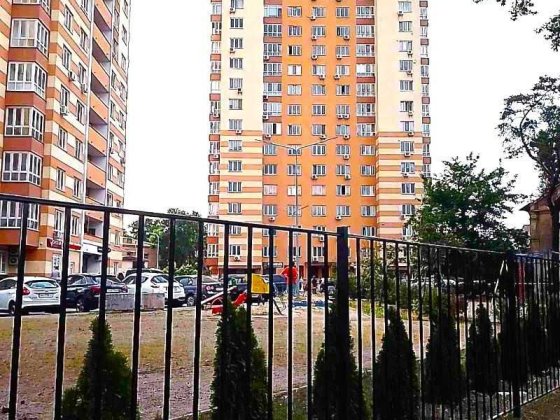 1 ком. кв. ул. Краковская 27А. Метро Черниговская 5 мин. пешком