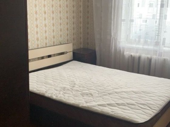 Здається з 20.09-2х к.кв Оболонь Мінська Героїв полку Азов Київ