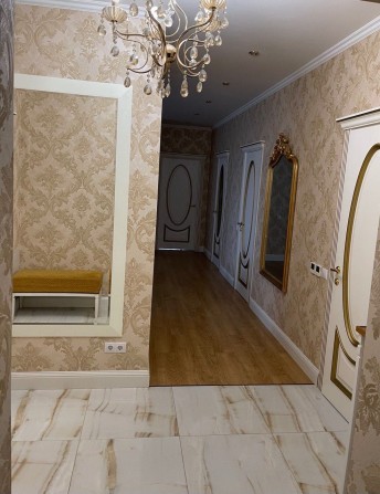 Сдам в оренду 3 км. кв. у Покровському Посаді Глибочицька 32В - фото 1