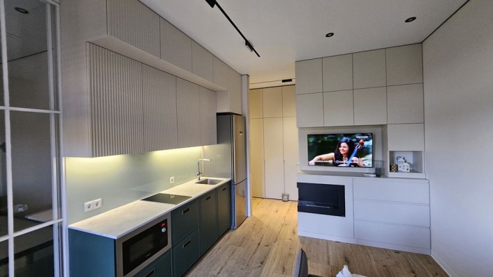 «Henesi House | дизайнерська 1к 40 м² | велика тераса | без комісії - фото 1