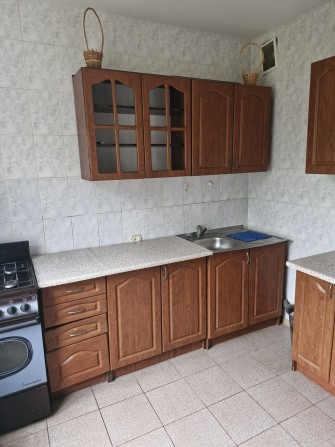 Здам 2-кімнатну квартиру на тривалий термін - фото 1