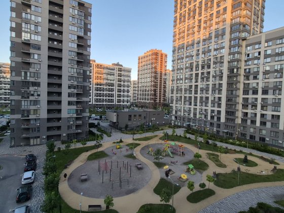 Здам квартиру. Варшавський