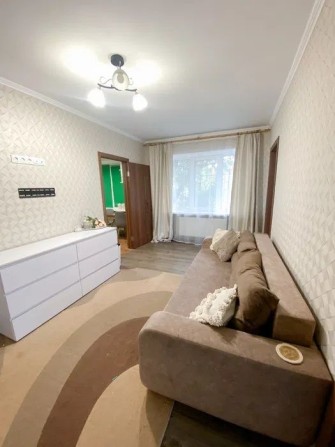 3 кімнатна квартира з автономним опаленням , район  ринку СКД - фото 1