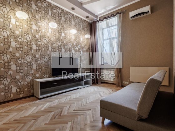Оренда квартири 58 м2 в серці історичного Києва — вул. Рейтарська, 20/24 Поділ