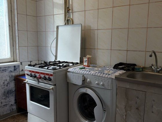 Здам двокімнатну квартиру пр.Левка Лукяненка 46 Чернигов
