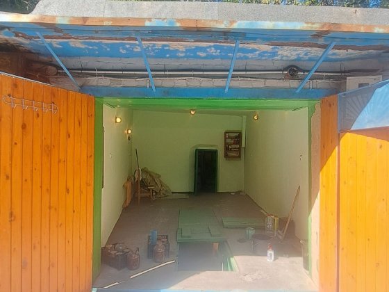 Здам сухий гараж з кладовою по вул.Шолуденка ( Цирк) Вышгород