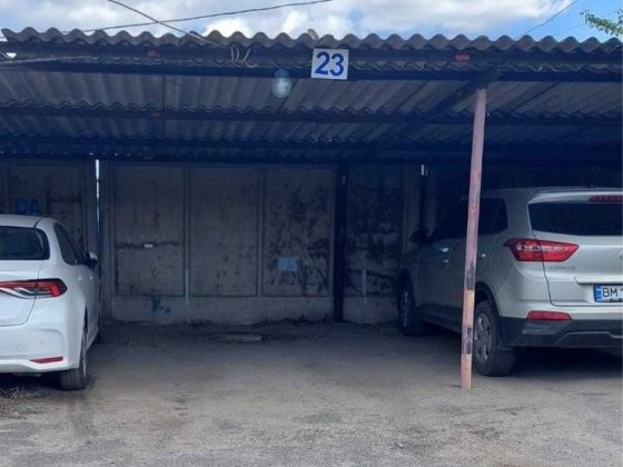Стоянка для легкового авто Каменец-Подольский