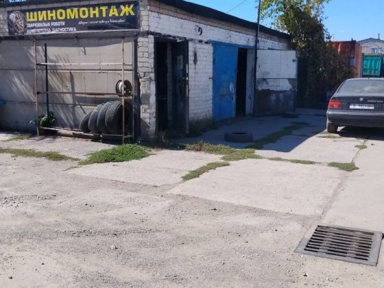 Сдам в аренду ШИНОМОНТАЖ+малярку. Павлоград