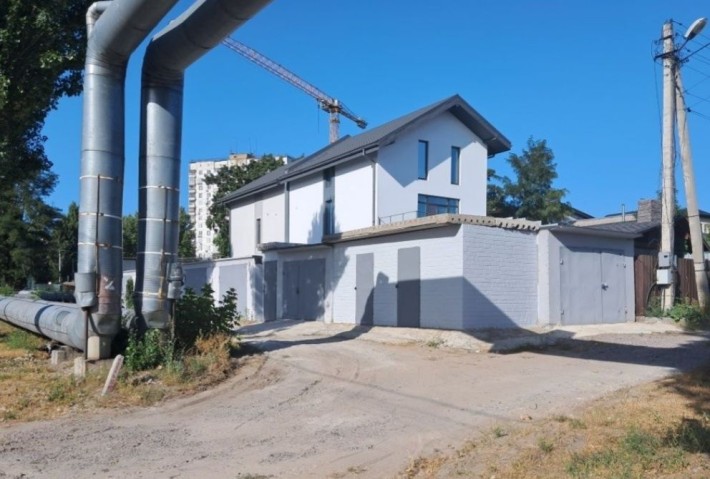 Здам гараж 3.5х5.8 біля ЖК "Аквамарін", м.Українка - фото 1