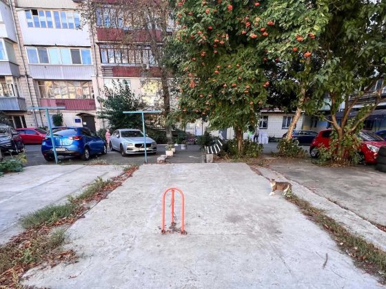 Здам в оренду паркомісце, Печерськ, Іпсилантіївський провулок, 3Б Київ
