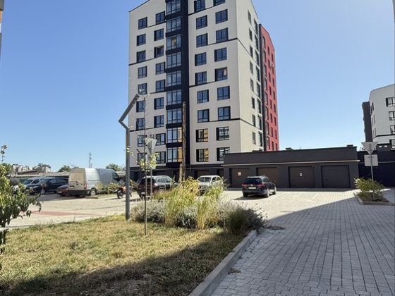 Оренда гаража в ЖК Паркове Містечко Івано-Франківськ