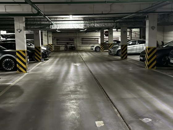 Оренда підземного паркінгу для мотоциклів Гарматна 20