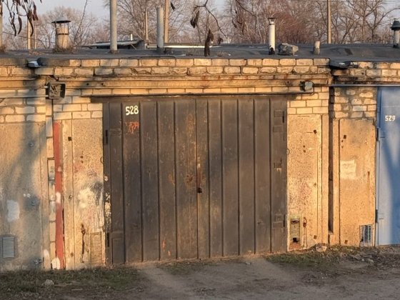 Гараж с підвалом продам Кременчук