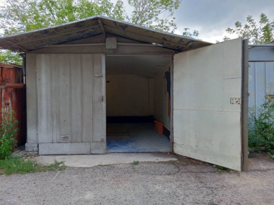 Сдам в аренду гараж ГСК Позняки 2, ул.Сортировочная 22, урловская Київ