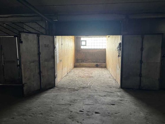 Оренда. Гаражний бокс 18м2 ГБК "Дніпро", вул. Північна 3 (Героїв Дніпра, Оболонь)