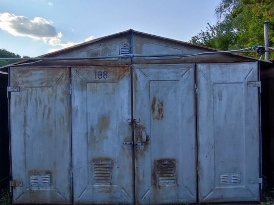 Оренда.Гараж в ГК.Метро "Выдубичи". Киев Центр Печерск.