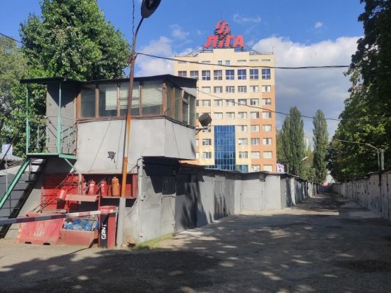 Сдам для мотоцикла место Київ