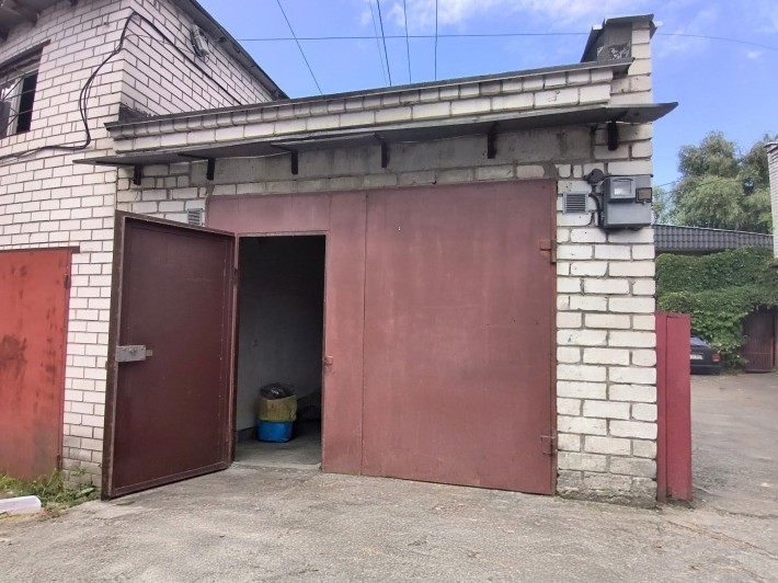 Здам сдам гараж Крайня 13 Супутник 3 Крайняя Спутник 3 Деснянський Троєщина під бус склад асфальт - фото 1