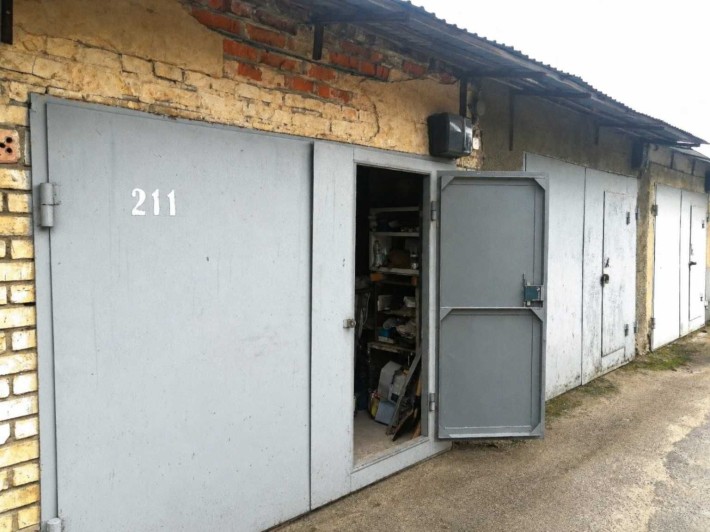Гараж із сухим підвалом, 46 м². 5 хв до метро Нивки - фото 1