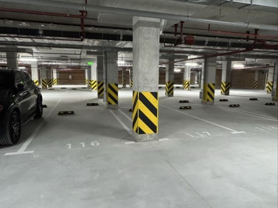 Sky Avenue Святослава Хороброго оренда паркомісця паркінг підземний гараж машиномісце парковка укрит Київ
