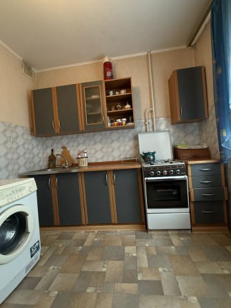 Здам в оренду трьохкімнатну квартиру в центрі - фото 1