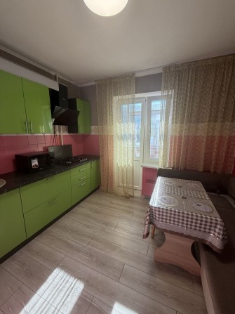 Здам в оренду двокімнатну квартиру біля Градецького - фото 1