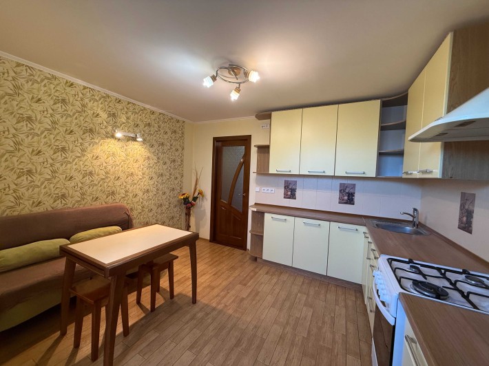 Довгострокова оренда гарноі 3-кв., 88 м2, район Сєдова, місто Черкаси - фото 1