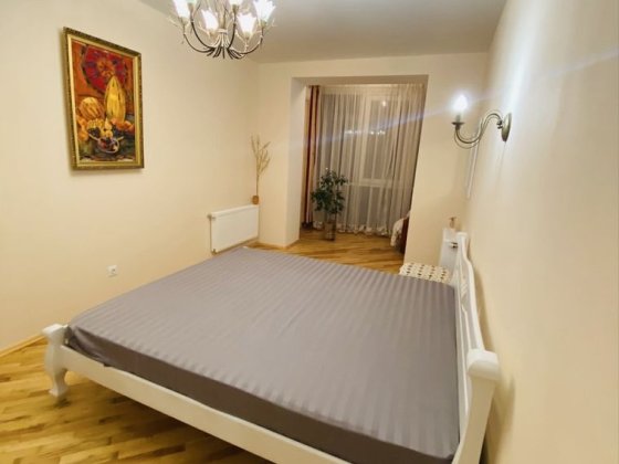 Чудова 2 квартира в самому центрі міста Черкассы