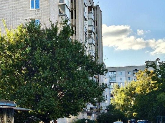Оренда 3-кімнатної мебльованої квартири поруч готелю Градецький, вул. Богуна 40.