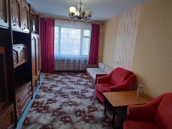 Центр Градецкий сдам 3 ком/разд свет всегда Ул.Котряревского