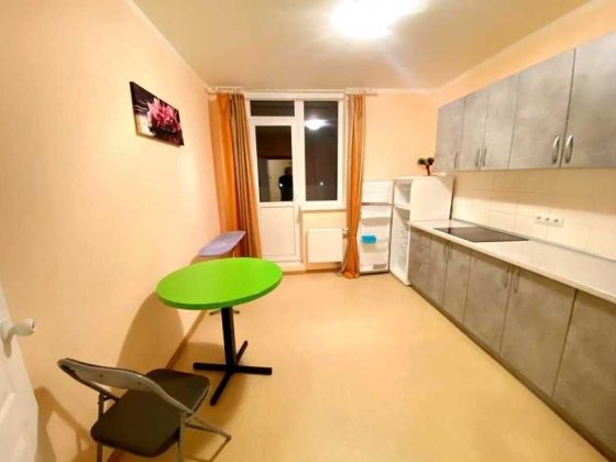1 кім. кв Позняки. Соломії Крушельницької 15 В