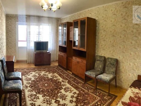Оренда 2-к квартири, вул. Академіка Ефремова, буд. 18, м. Академмістечко 600м.