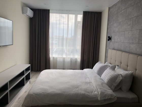 Оренда 1-кім квартири 55 м2 в ЖК Централ Парк, вул. Д. Маккейна 7
