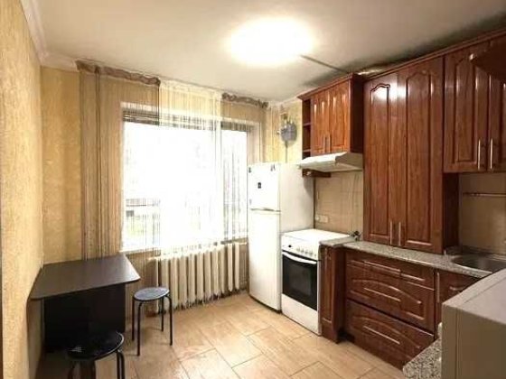 11000 вже з комунальними! Можна на короткий термін!