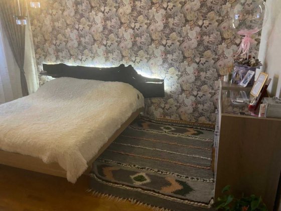 Здам з гарним ремонтои 3х кімн кв , центр, ЦУМ Чернигов