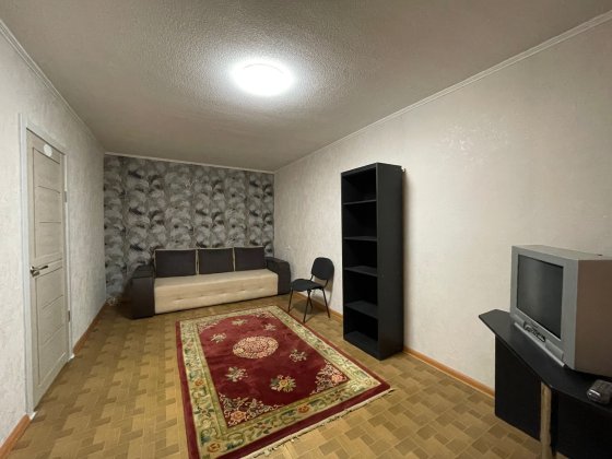 Сдаю 2к. квартиру на Левом берегу Днепр