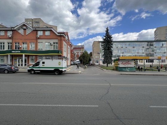 Гараж металический Британская ощад банк. Сумы