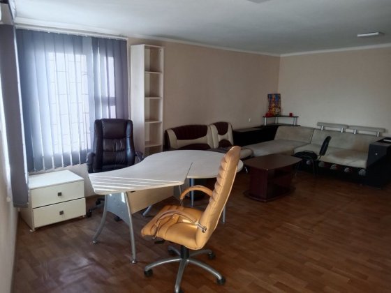 Здам гараж під офіс, склад Пухівська 2 Київ