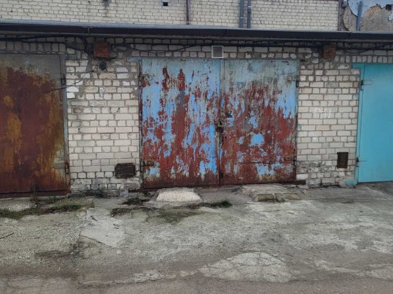 Сдам гараж в охраняемом кооперативе Дніпро