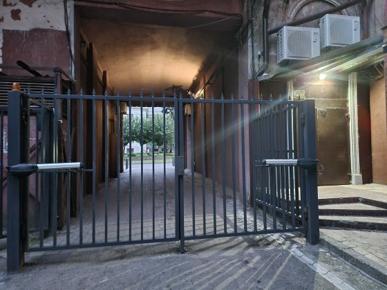 Гараж у Центрі Сдам чи Продам пр. Дмитра Яворницького буд 20 Соборна площа Реальний! Свій Днепр