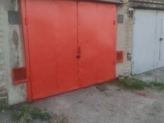 Сдам капит.гараж в кооперативе"Металлург"на Чёрной Горе в удобн.месте. Запоріжжя