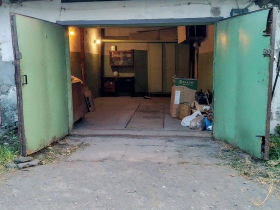 Сдам гараж АГК Космос