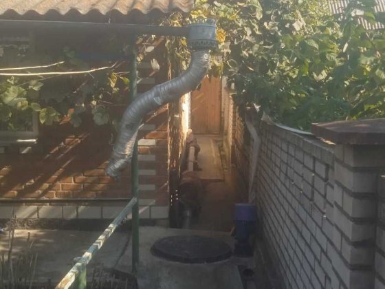 Оренда, здається врємянка в районі Старого міста, простий стан з технікою та меблями, але вигідна ці