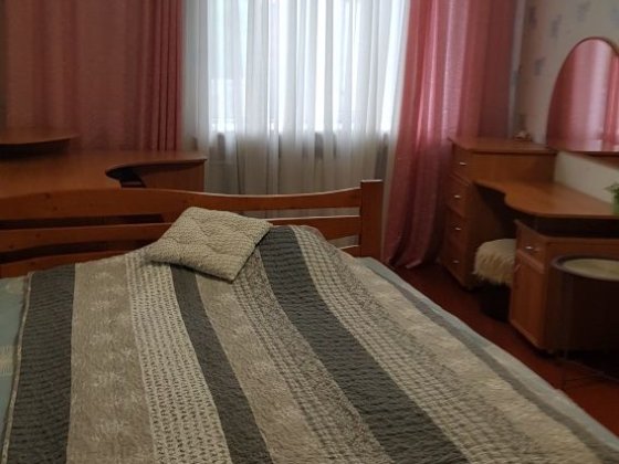 Сдам 2к квартиру в центрі, вул. Київська,  можливо на короткий термін.