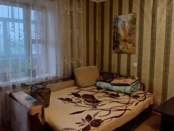 Здам 1-квартиру на короткий термін біля Сільпо на площі