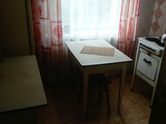 Здам 3-у квартиру вул. Зап. козацтва біля поліклініки. Запорожье