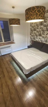 Сдам 3к квартиру на пр. Александра Поля, 27Д - фото 1