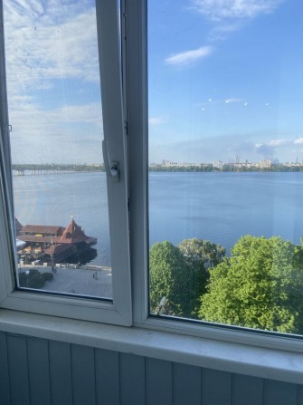 Сдам 2 комнатную квартиру в центре - фото 1