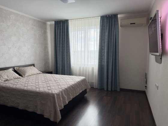 Сдам 2-комн.кв.Первая Сдача,Космическая,3. Днепр