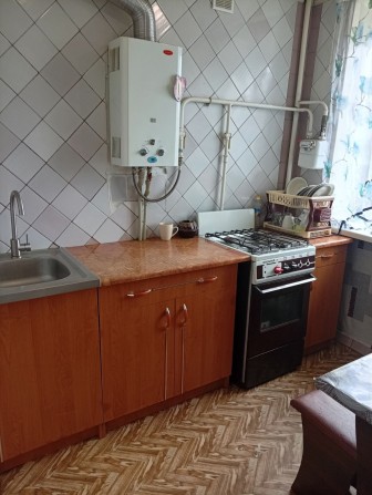 Здам 1к.кв  4/5 Північнокільцева15,р-нВарус,ринок, 5000+к.п. - фото 1